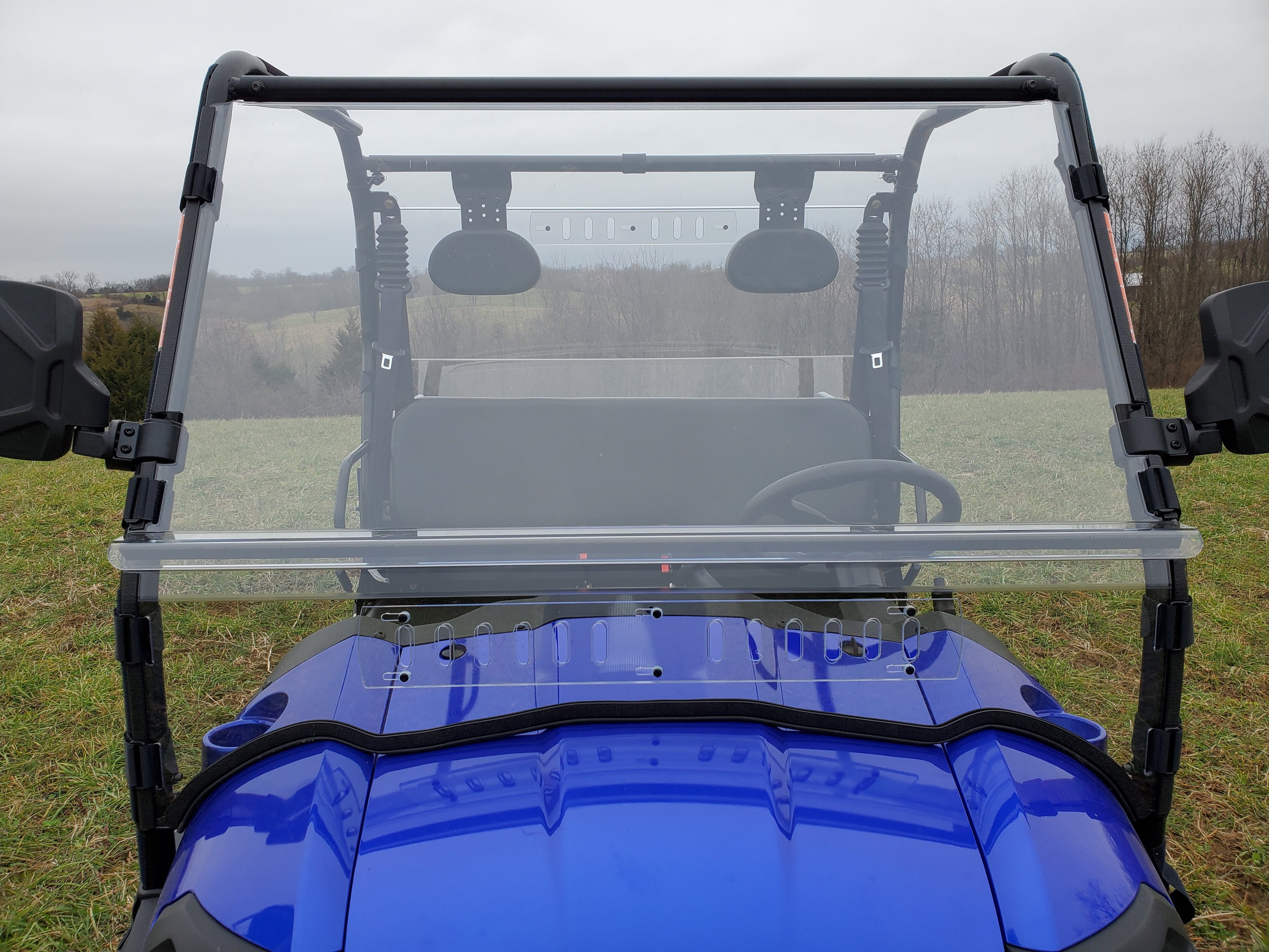 Bison 400U/200U/200P - 2 Pc General-Purpose Windshield w/Vent and Clamp Options