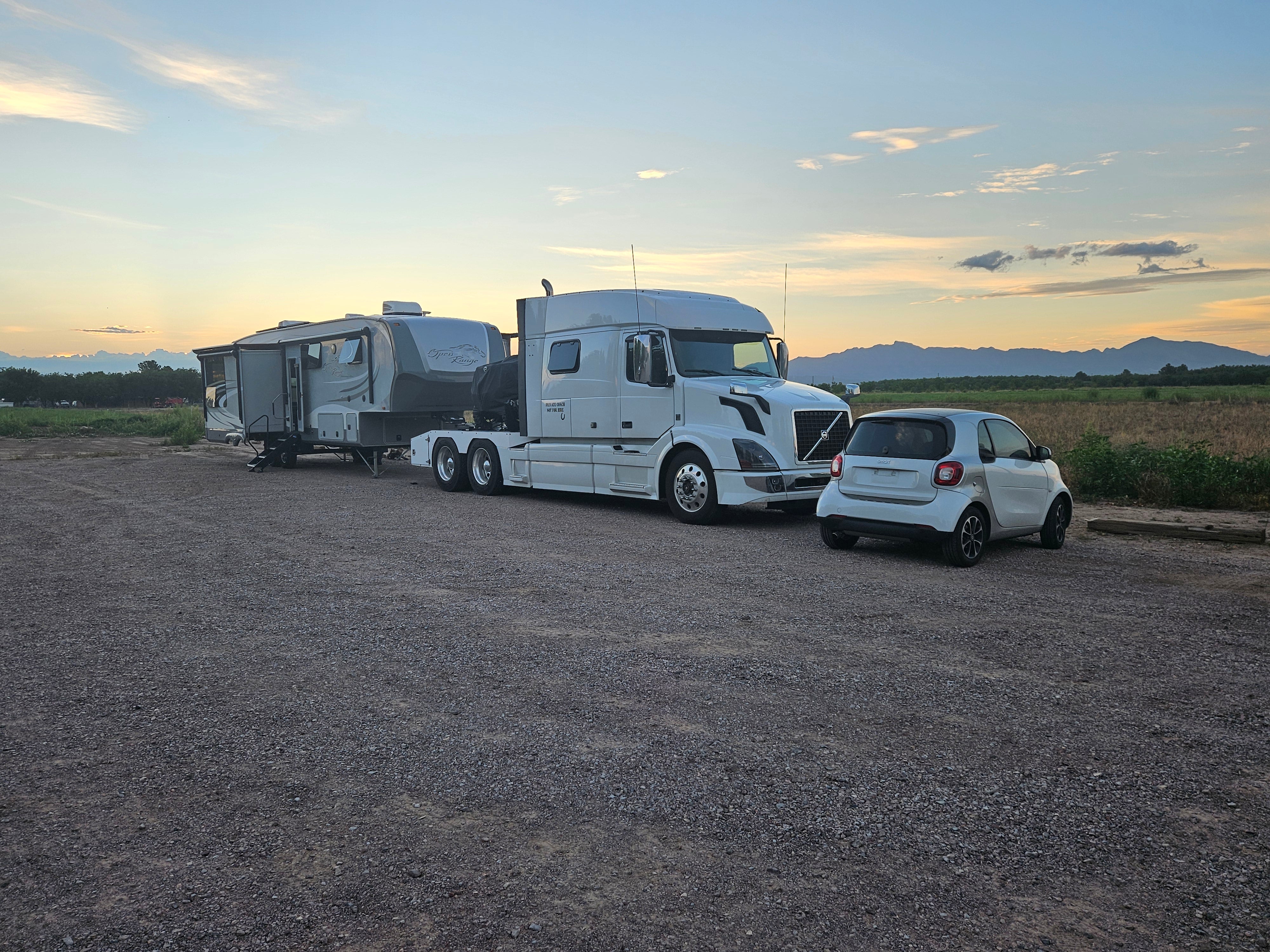2017 Volvo VNL 730 Mid Roof HDT RV Hauler For Sale